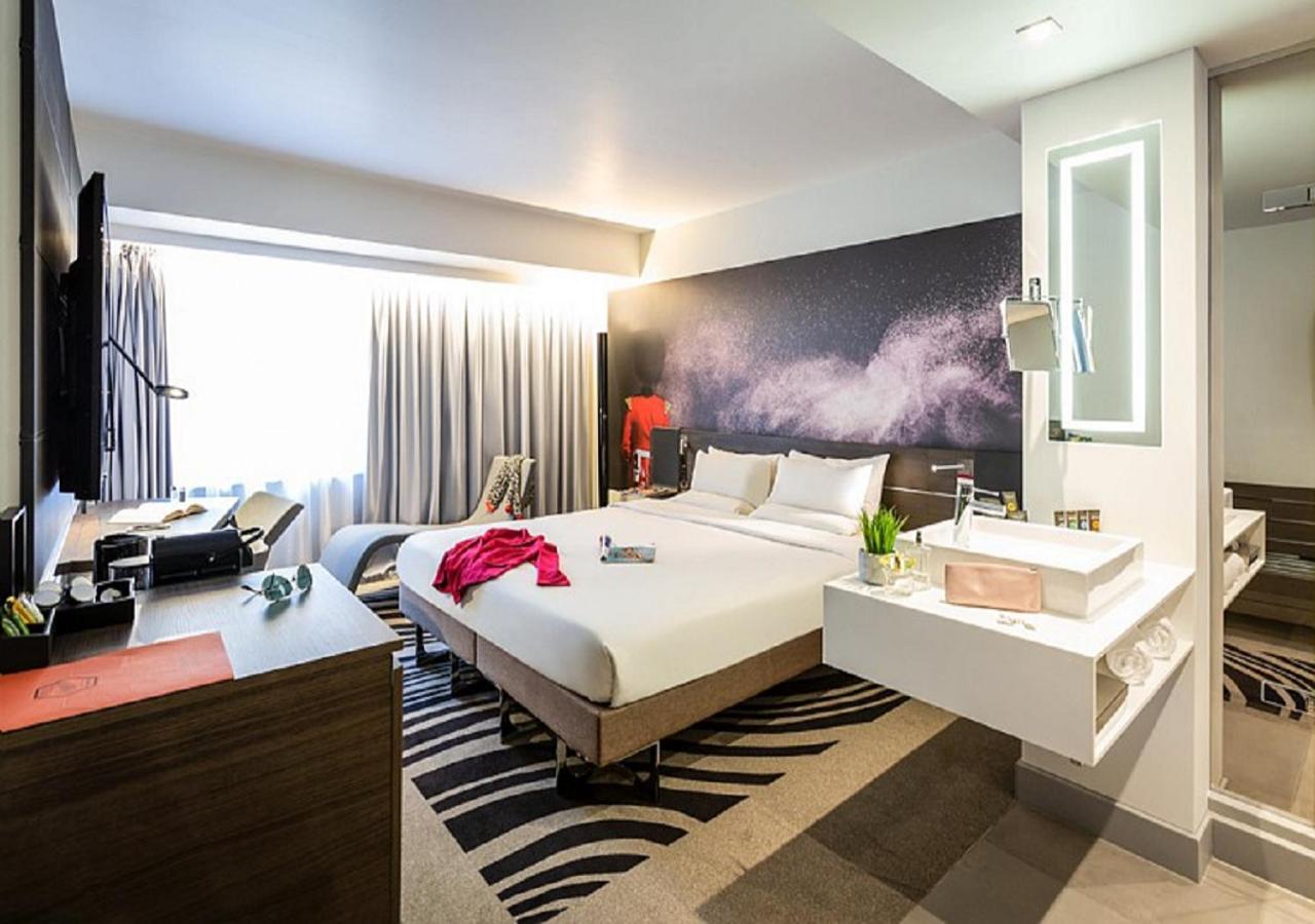 King Suite with Sofa-Bed,1704830768:JPEG